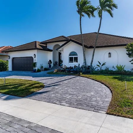 Villa Gorgeous Waterfront 3 Bed With Quick Access To Gulf!!
